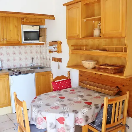 Cosy Avec Balcon A Samoens, Parking Inclus, Pour 4 Pers. - Fr-1-815-114 아파트 *